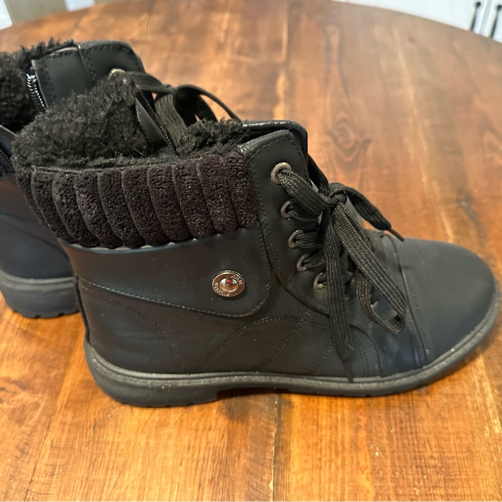 Black Women's Boots, Size 8